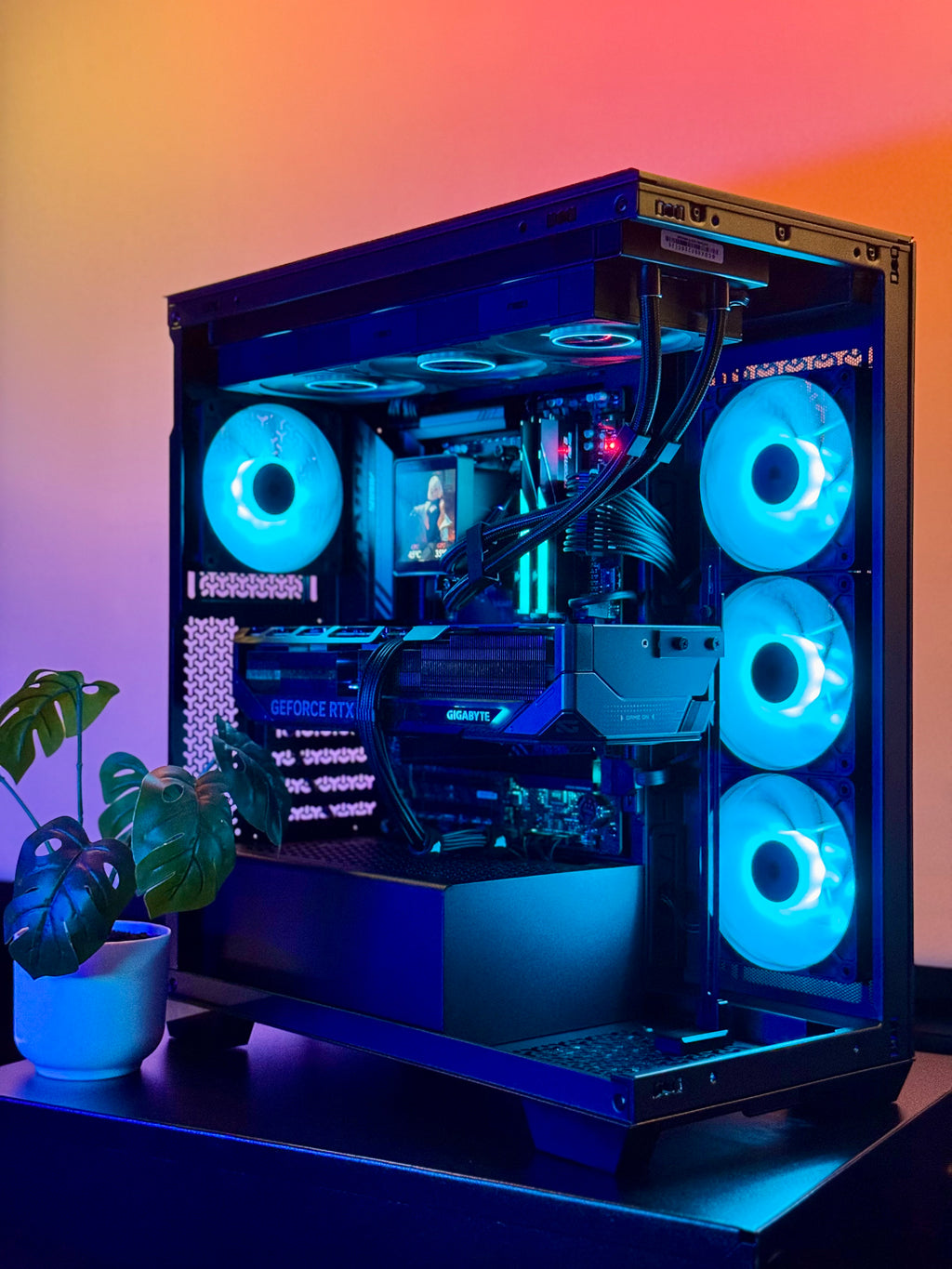 Highend Gaming PC with an RTX 5080 by Shook PC